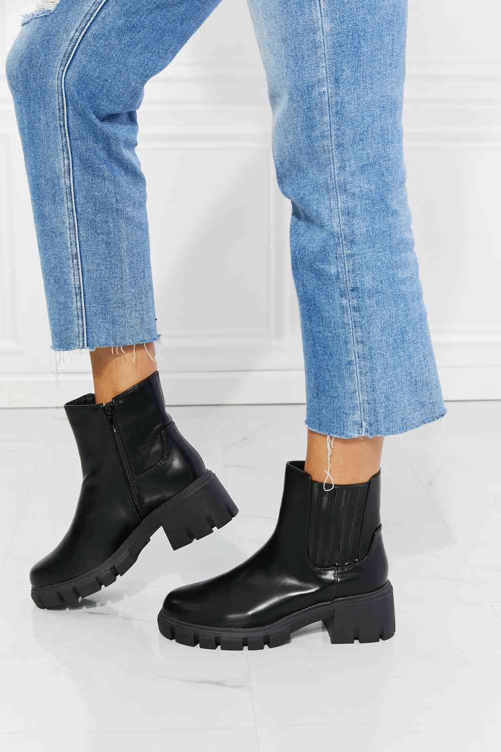 MM Shoes What It Takes Lug Sole Chelsea Boots