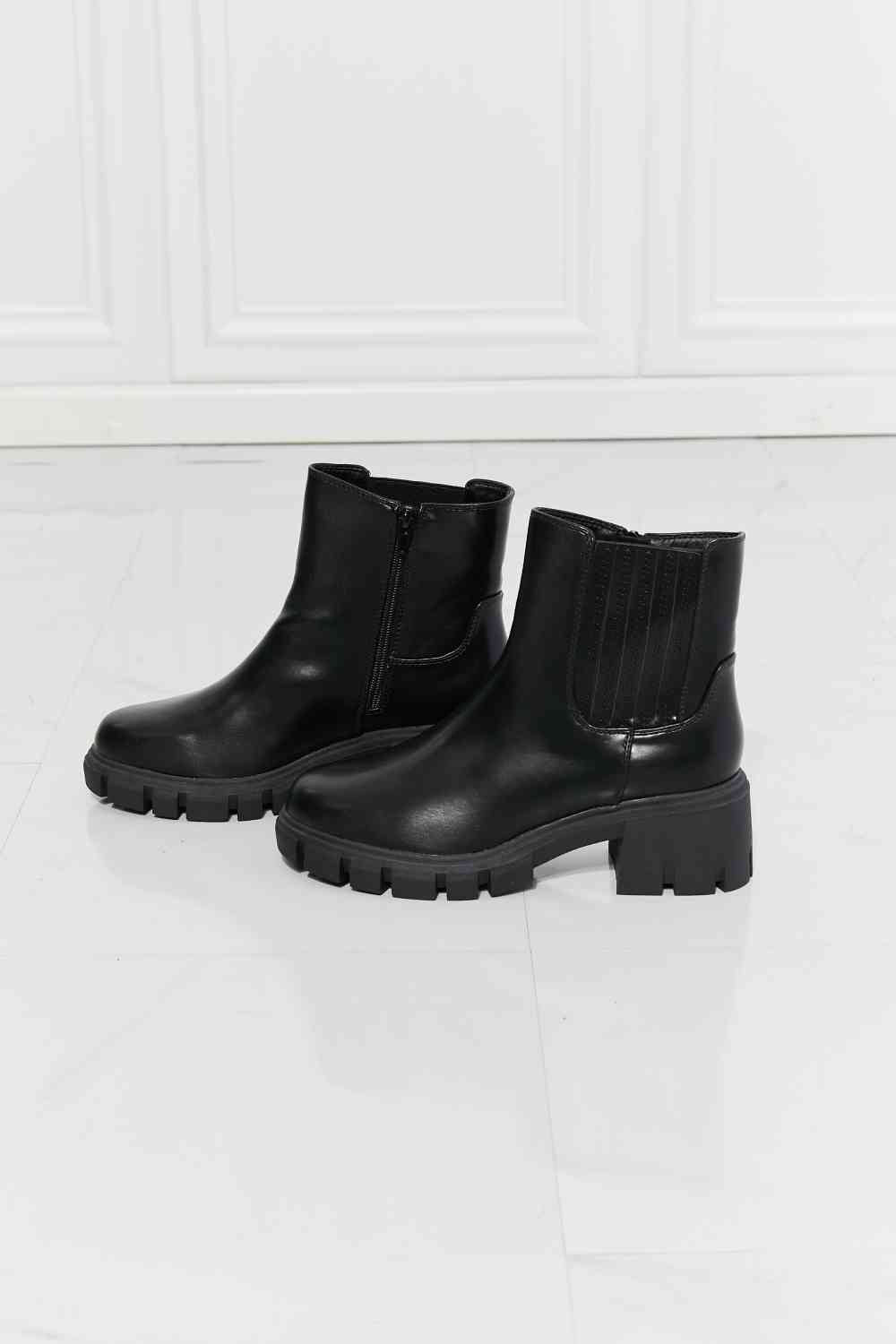 MM Shoes What It Takes Lug Sole Chelsea Boots